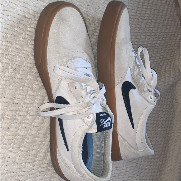 Nike Sb Chron White And Gum Skate Shoes 